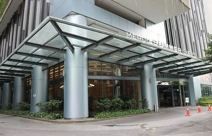 Mercu Summer Suites By C